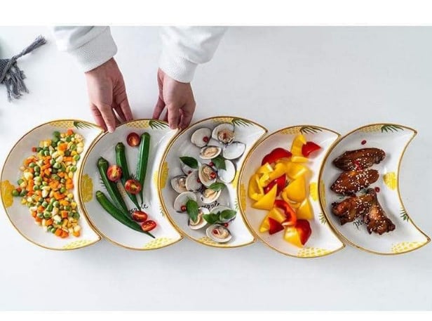bộ dĩa sứ hình trăng khuyết